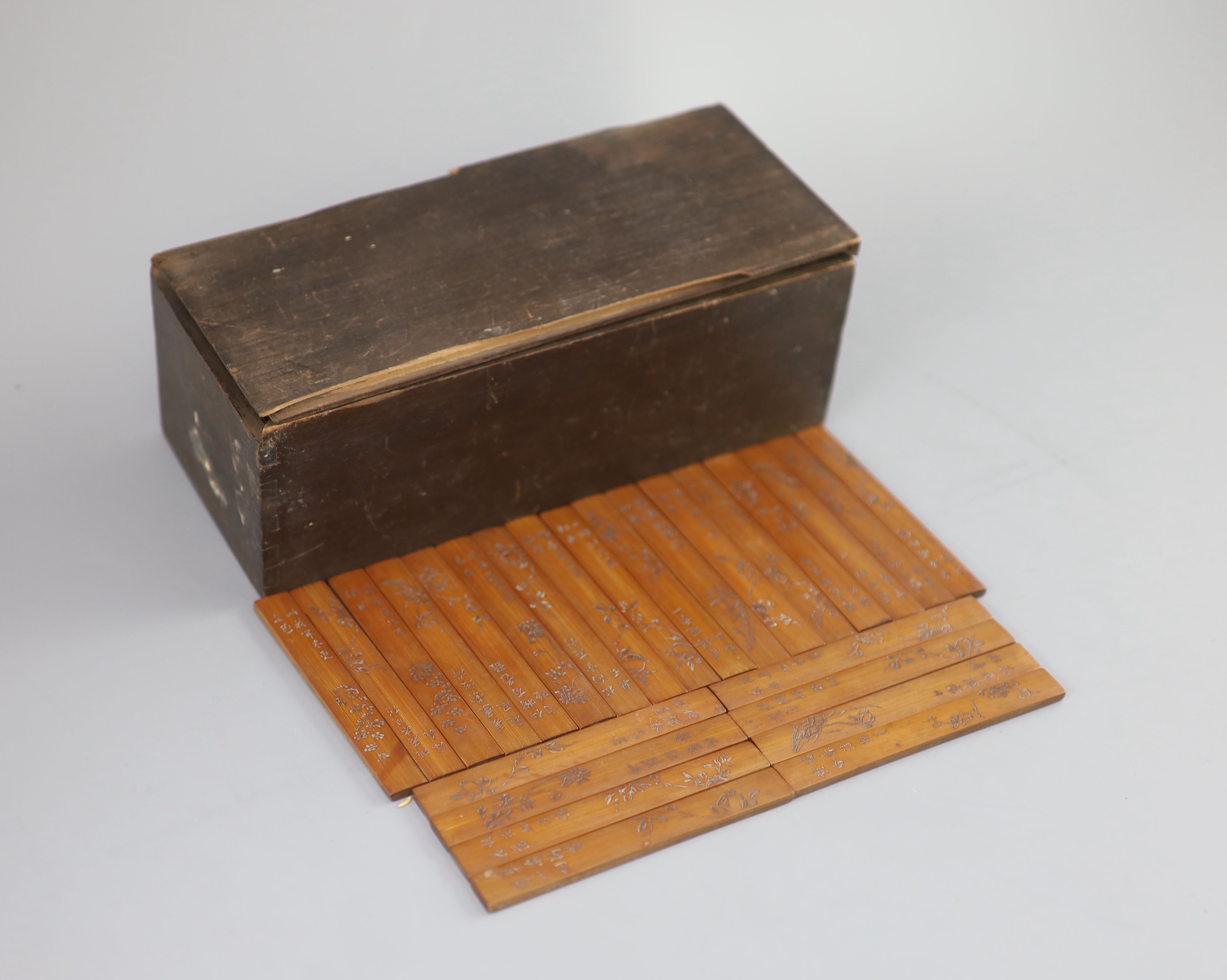 A set of sixty Chinese inscribed bamboo games counters or tallies, late Qing dynasty,